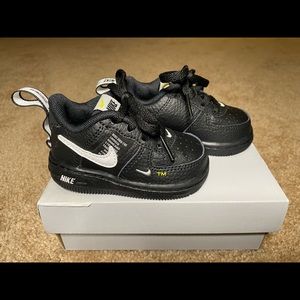 Baby Nike shoes 4C